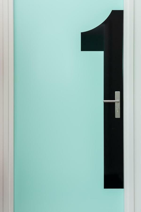 House 9 * Scharendijke