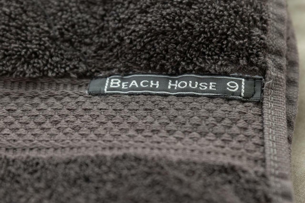 House 9 * Scharendijke